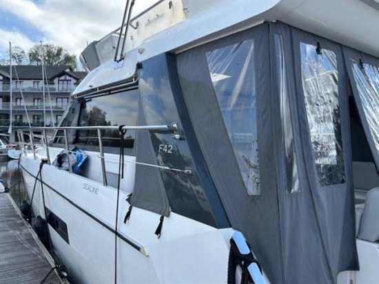 Sealine F42 de segunda mano en venta
