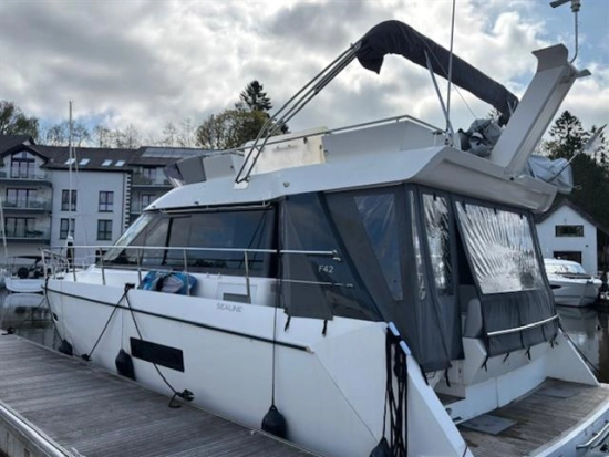 Sealine F42 de segunda mano en venta