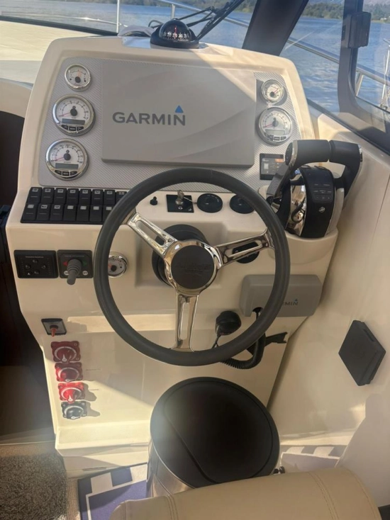Rodman Spirit 31 Outboard usata in vendita