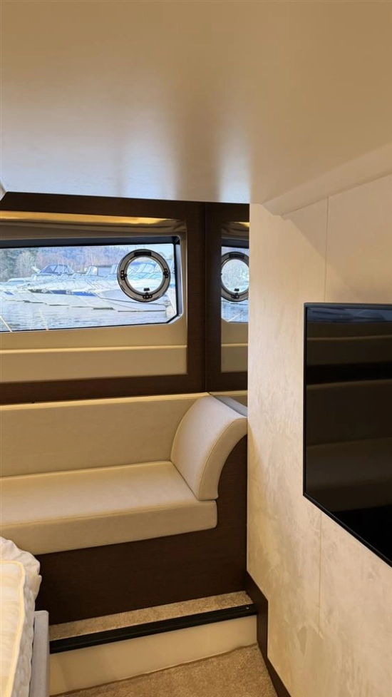 Jeanneau Prestige 520 Flybridge de segunda mano en venta