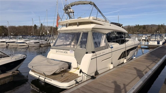 Jeanneau Prestige 520 Flybridge de segunda mano en venta