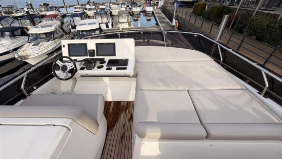 Jeanneau Prestige 520 Flybridge de segunda mano en venta