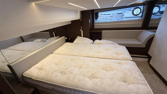 Jeanneau Prestige 520 Flybridge de segunda mano en venta