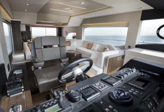 Majesty 62 nuova in vendita