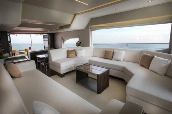 Majesty 62 nuova in vendita