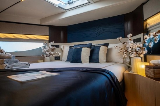 Majesty 72 nuova in vendita