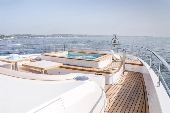 Majesty 100 Terrace nuevo en venta