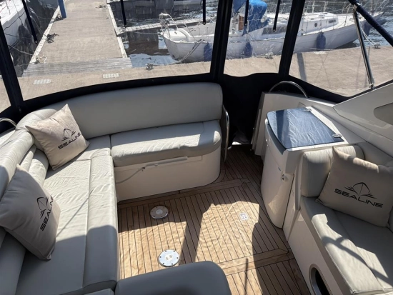 Sealine S38 usado à venda