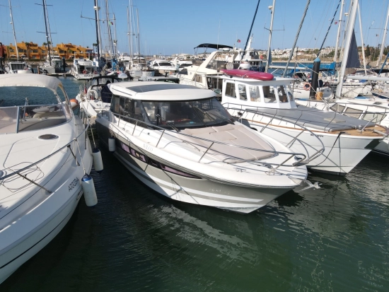 Jeanneau NC 11 de segunda mano en venta