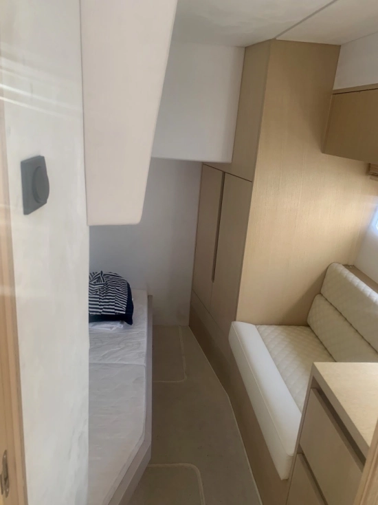 Galeon 335 HT de segunda mano en venta