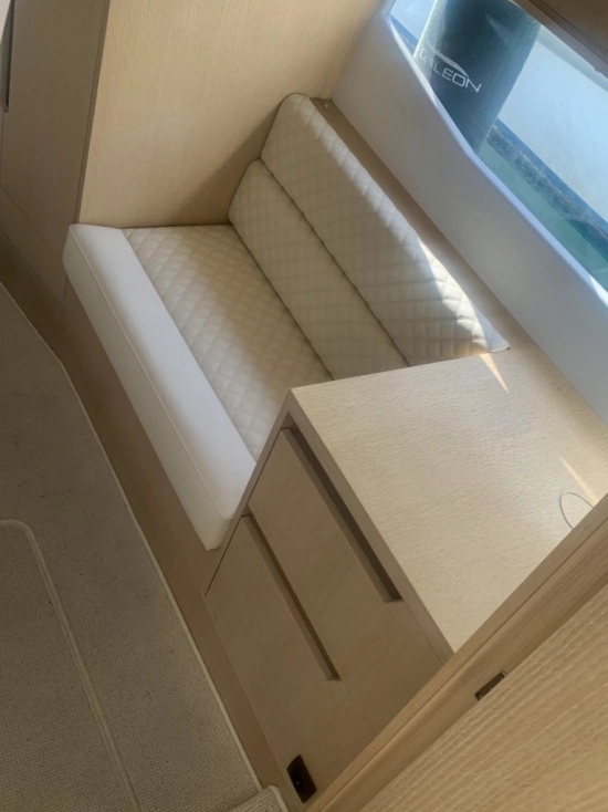 Galeon 335 HT de segunda mano en venta