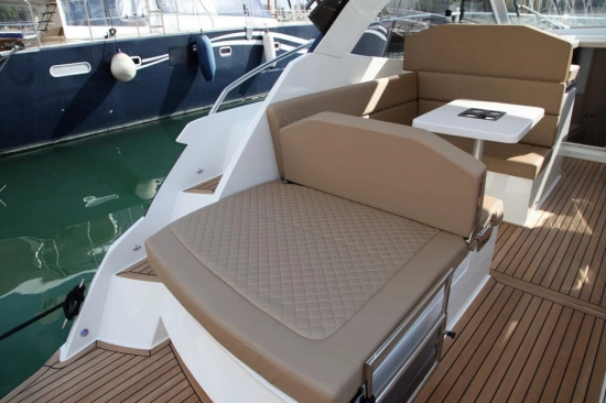 Galeon 335 HT de segunda mano en venta