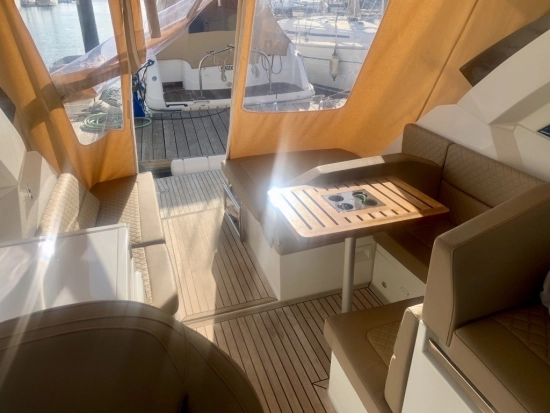 Galeon 335 HT de segunda mano en venta