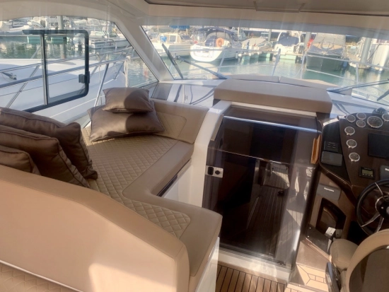 Galeon 335 HT de segunda mano en venta