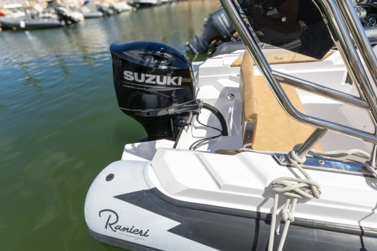 Ranieri Cayman 23.0 Sport de segunda mano en venta