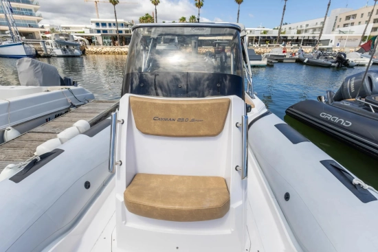 Ranieri Cayman 23.0 Sport de segunda mano en venta