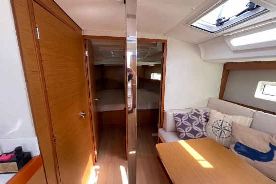 Jeanneau Sun Odyssey 440 usado à venda