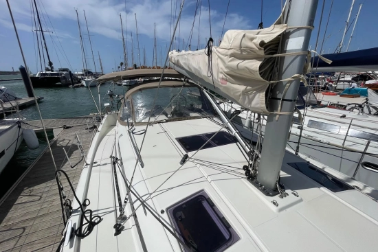 Jeanneau Sun Odyssey 440 usado à venda