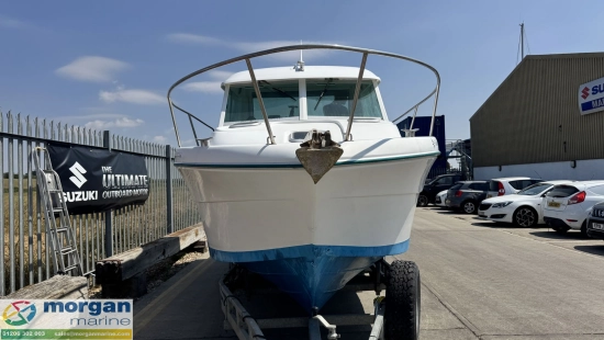 Jeanneau Merry Fisher 695 Inboard usado à venda