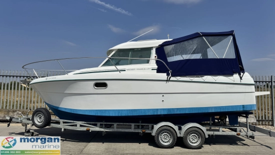 Jeanneau Merry Fisher 695 Inboard usado à venda