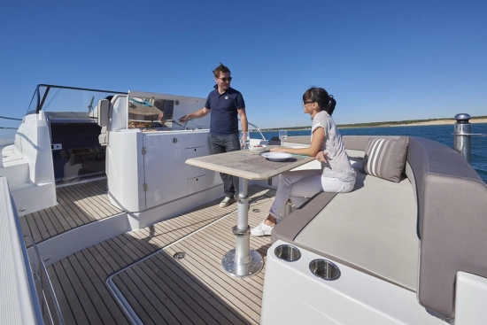 Jeanneau Cap Camarat 10.5 Series 2 WA nuova in vendita