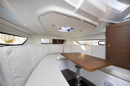 Jeanneau Cap Camarat 10.5 Series 2 WA nuova in vendita