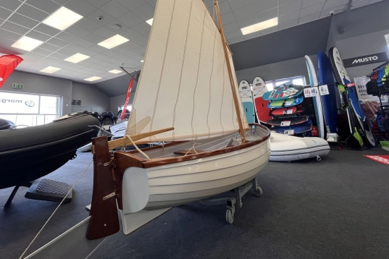 Classic Sailing Dinghy Jade 10 usata in vendita