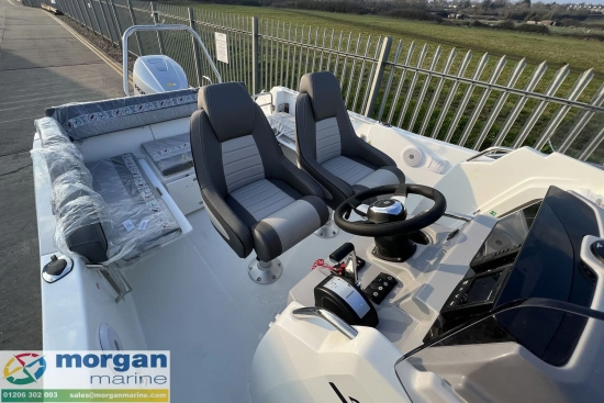 Jeanneau Cap Camarat 6.5 CC nuevo en venta