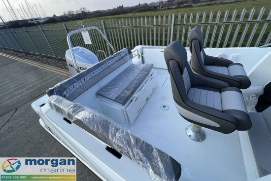 Jeanneau Cap Camarat 6.5 CC nuevo en venta