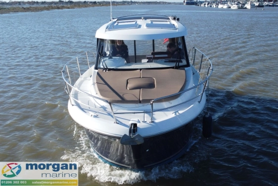 Jeanneau Merry Fisher 855 usado à venda