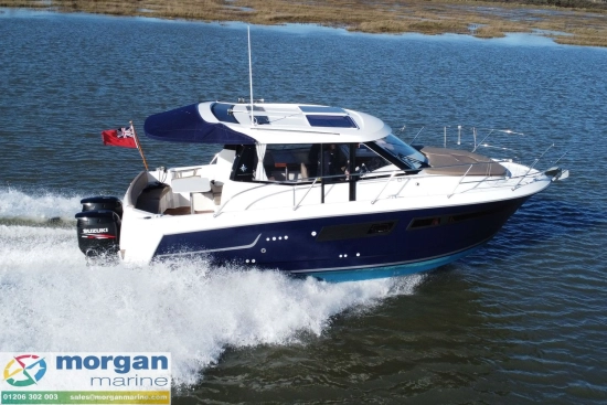 Jeanneau Merry Fisher 855 usado à venda