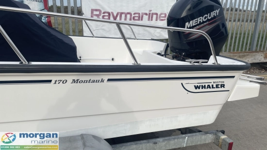 Boston Whaler 170 Montauk usado à venda