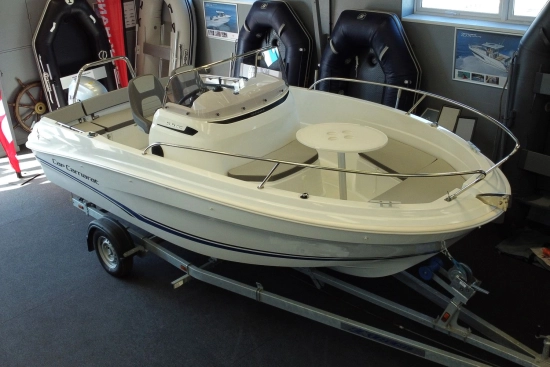 Jeanneau Cap Camarat 5.5 CC novos à venda