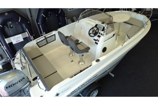 Jeanneau Cap Camarat 5.5 CC novos à venda