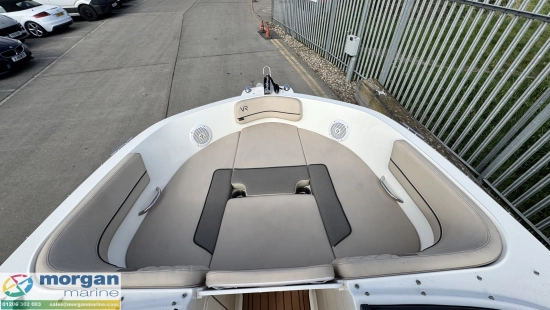 Bayliner VR5 Outboard bowrider usado à venda