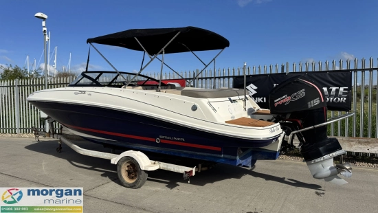 Bayliner VR5 Outboard bowrider usado à venda