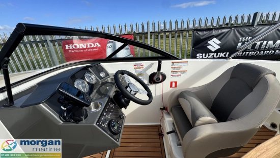 Bayliner VR5 Outboard bowrider usado à venda