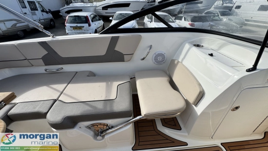 Bayliner VR5 Outboard bowrider usado à venda