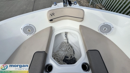 Bayliner VR5 Outboard bowrider usado à venda