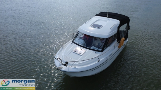 Beneteau Antares 6 usado à venda