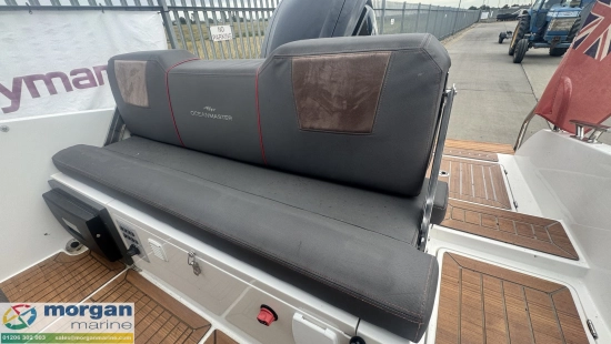Ocean Master 630 WA usado à venda