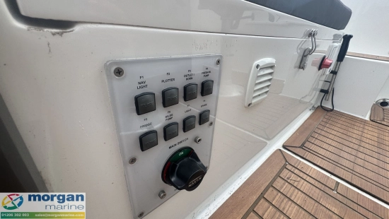 Ocean Master 630 WA usado à venda