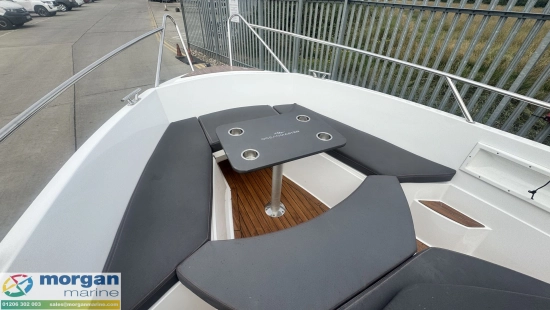 Ocean Master 630 WA usado à venda