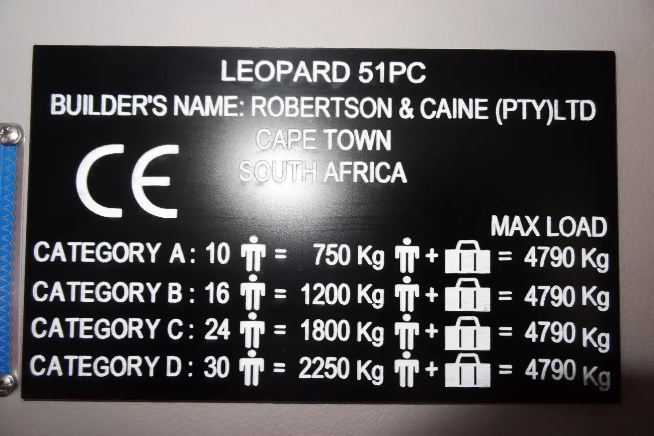 Leopard 51 Powercat de segunda mano en venta