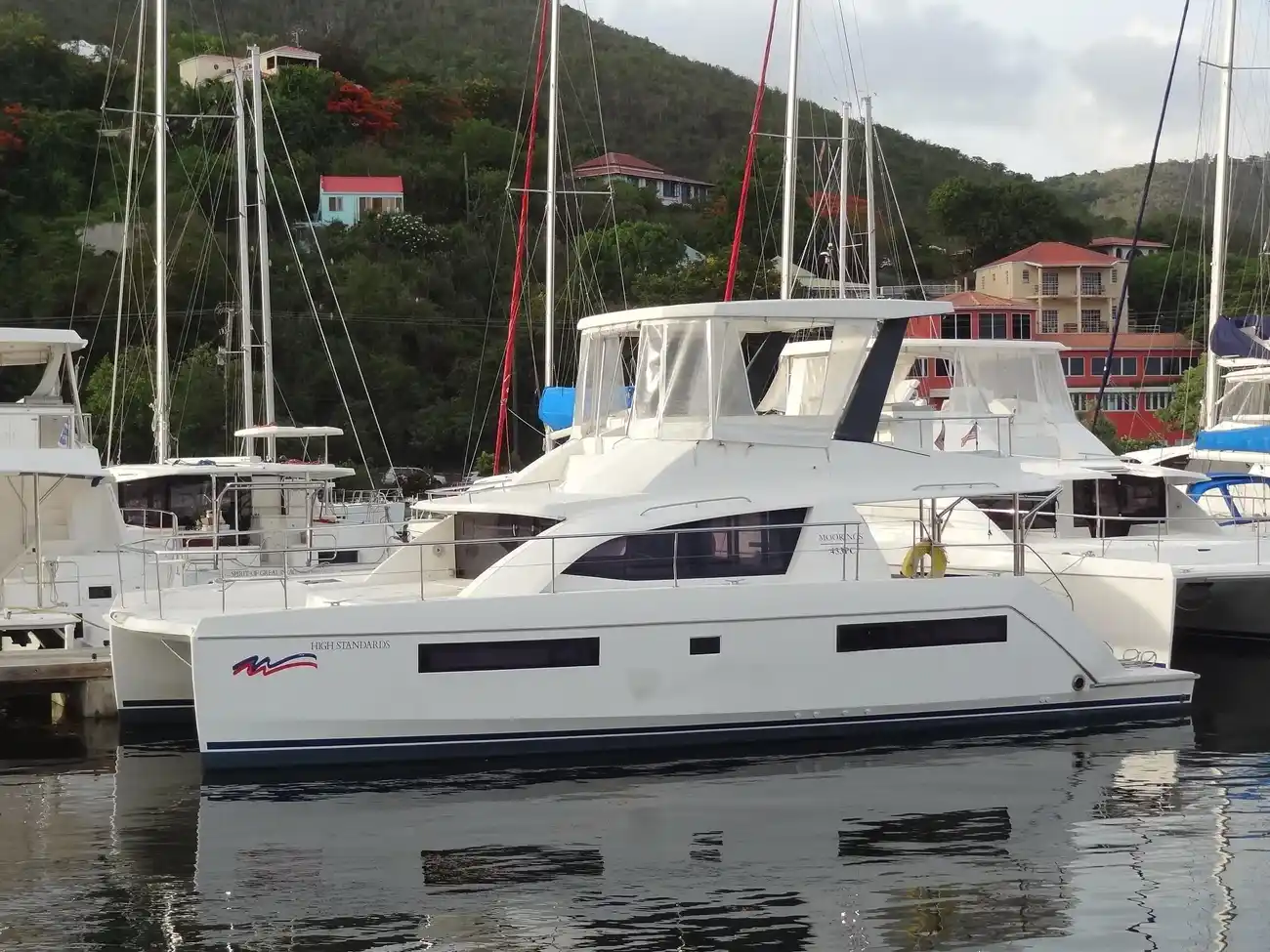Leopard 43 Powercat usado à venda