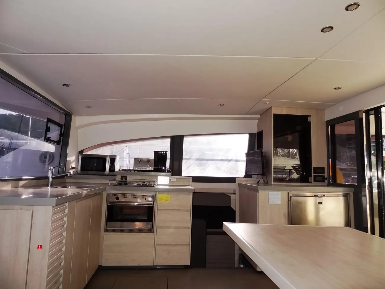 Leopard 43 Powercat usata in vendita