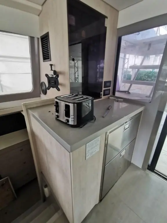 Leopard 43 Powercat usata in vendita