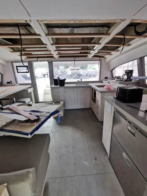 Leopard 43 Powercat usata in vendita