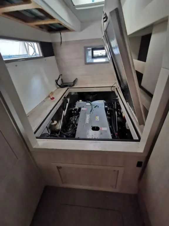 Leopard 43 Powercat usata in vendita