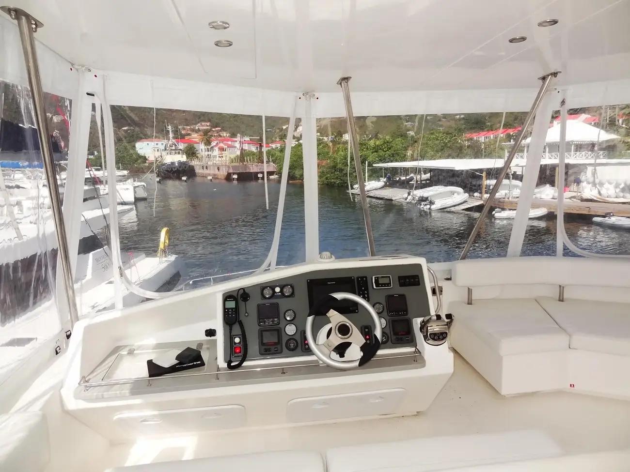 Leopard 51 Powercat usata in vendita